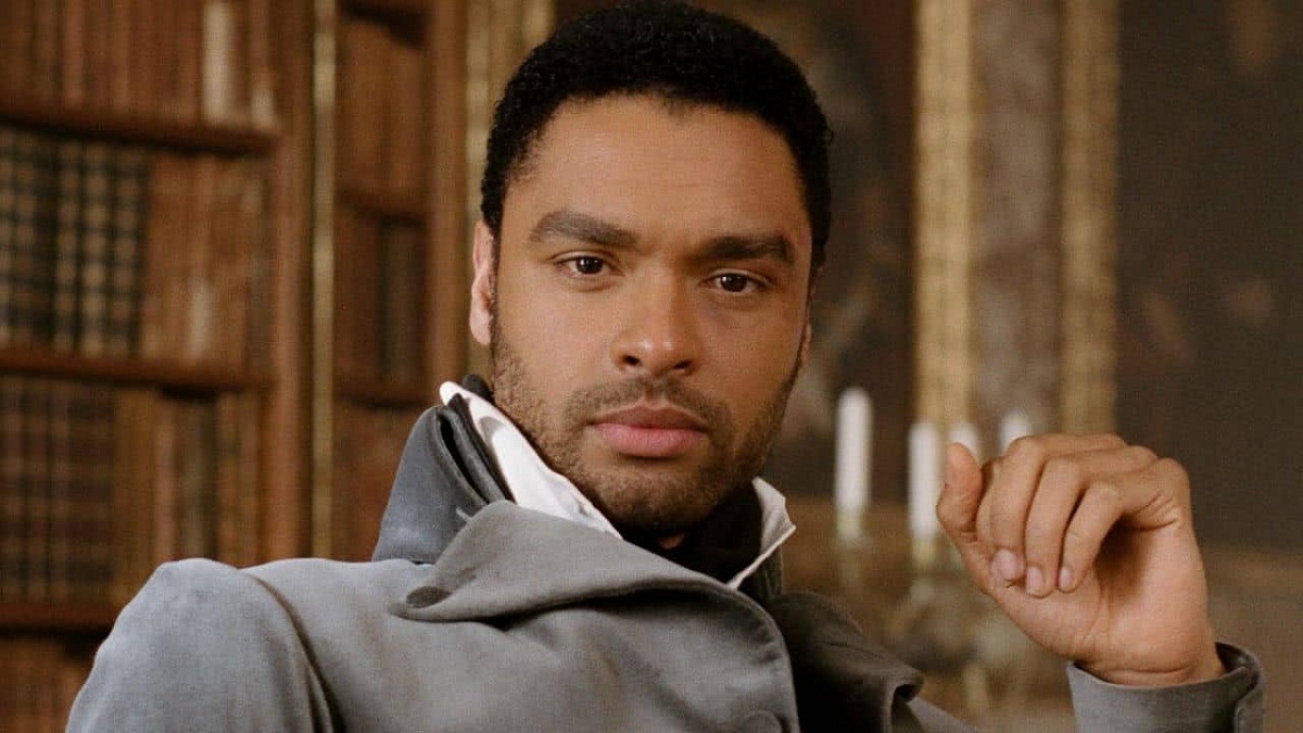 Regé-Jean Page revelou como se sentiu ao assistir suas cenas de sexo em Bridgerton