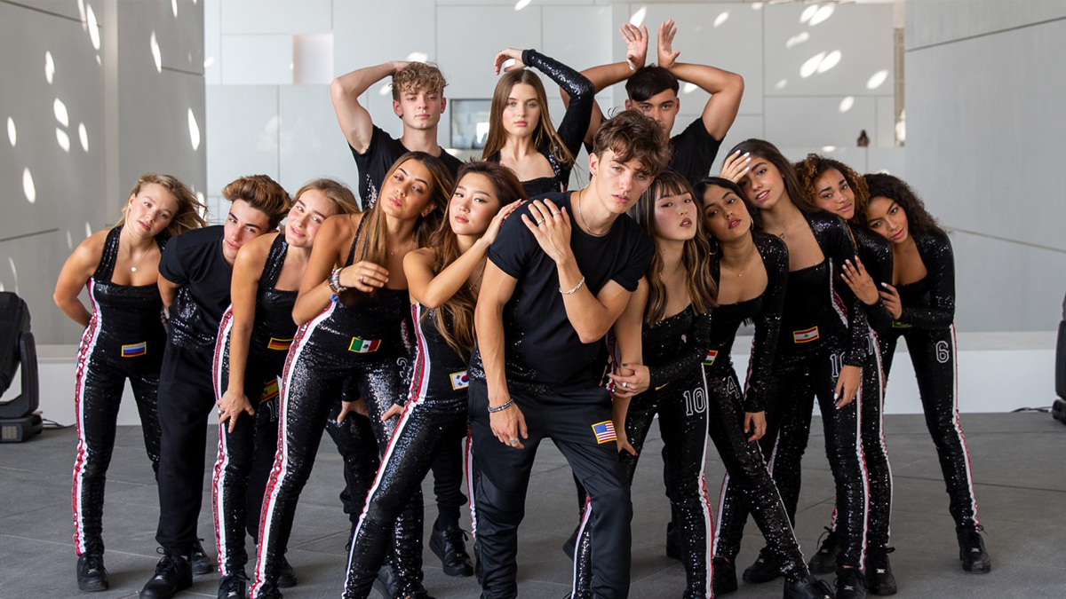 Como assistir ao show online do Now United, o 'Now Love Live Show'