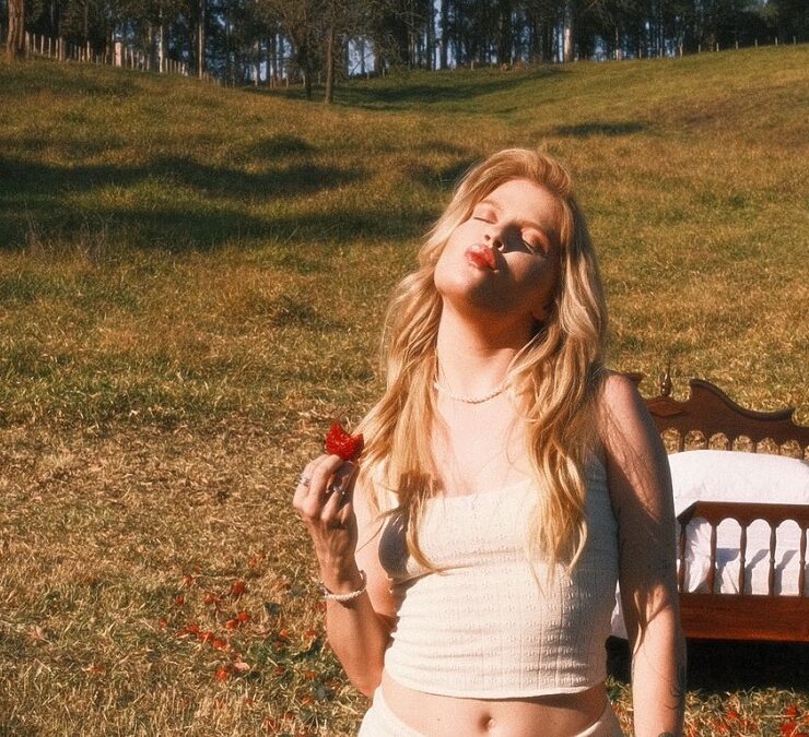 Luisa Sonza Lança escandalo Intimo