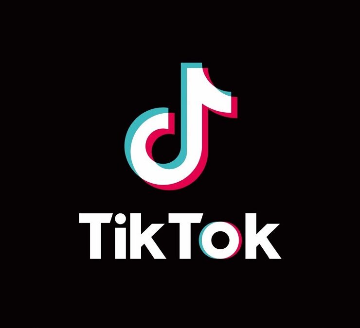 Enem 2025: TikTok leva aulões gratuitos a cinemas de todo o Brasil